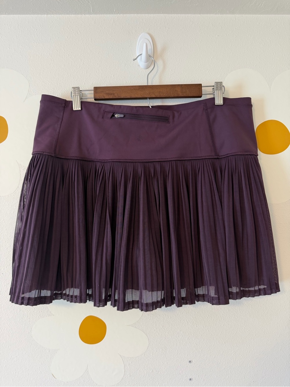 EUC Athleta Eggplant Purple A-Game Mesh Skort with Pockets - Picture 3 of 10